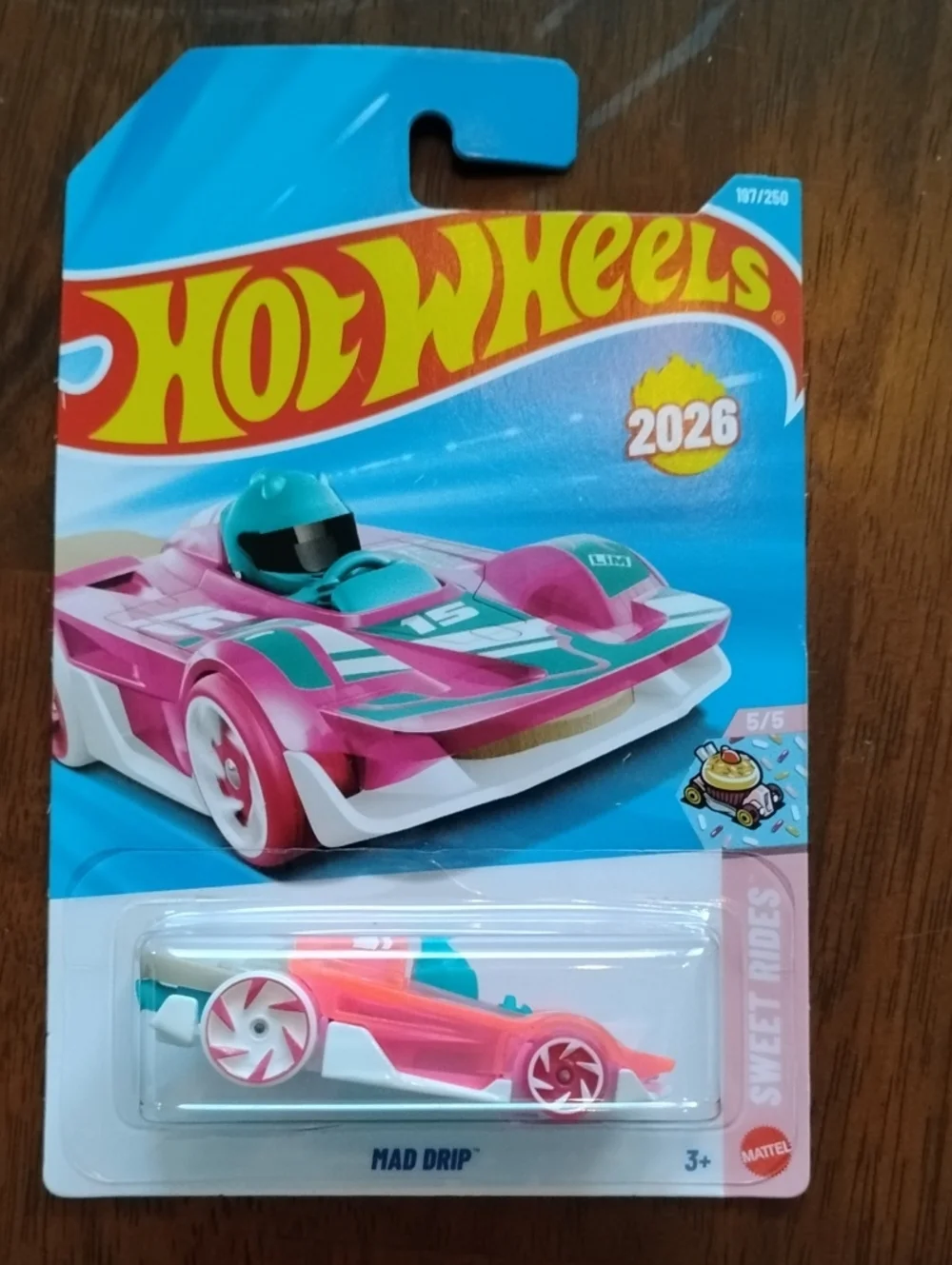 Mattel Hot Wheels Mad Drip Toy Car - Pink, Teal & White